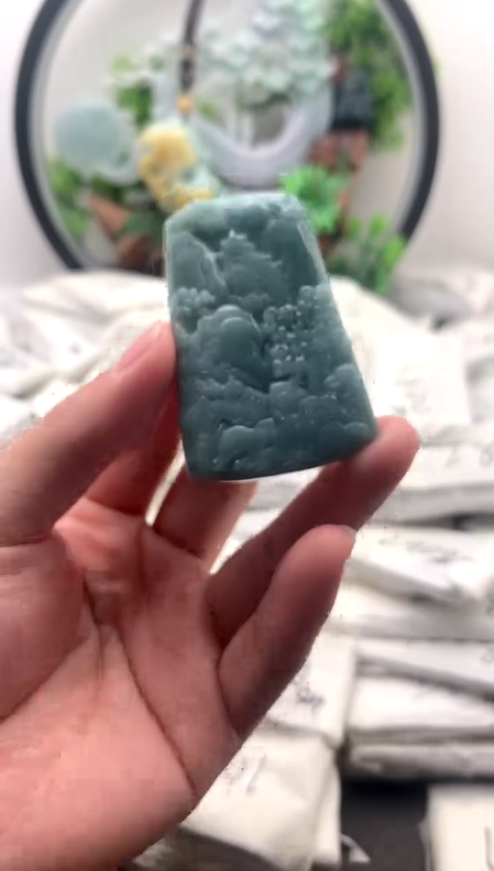 【闪购商品】翡翠颈饰未镶嵌山水牌【品质一般能接受再拍】