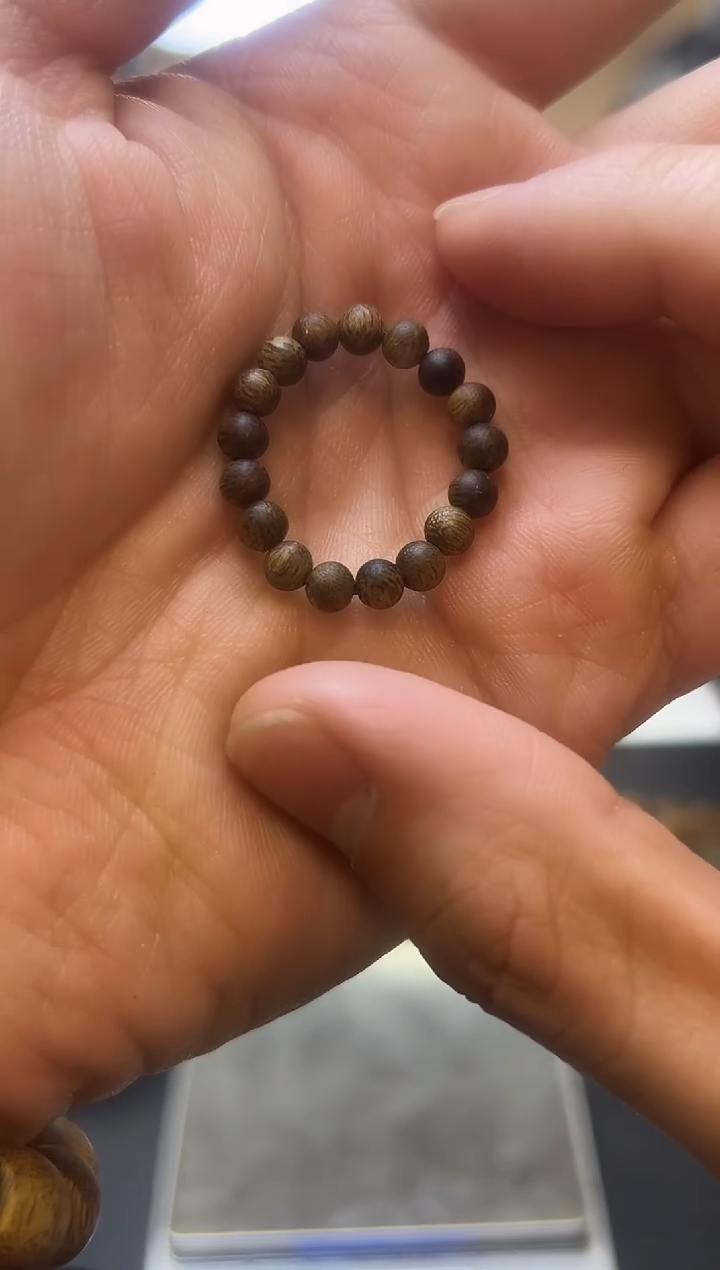 沉香手串莺歌绿绮楠戒指单圈