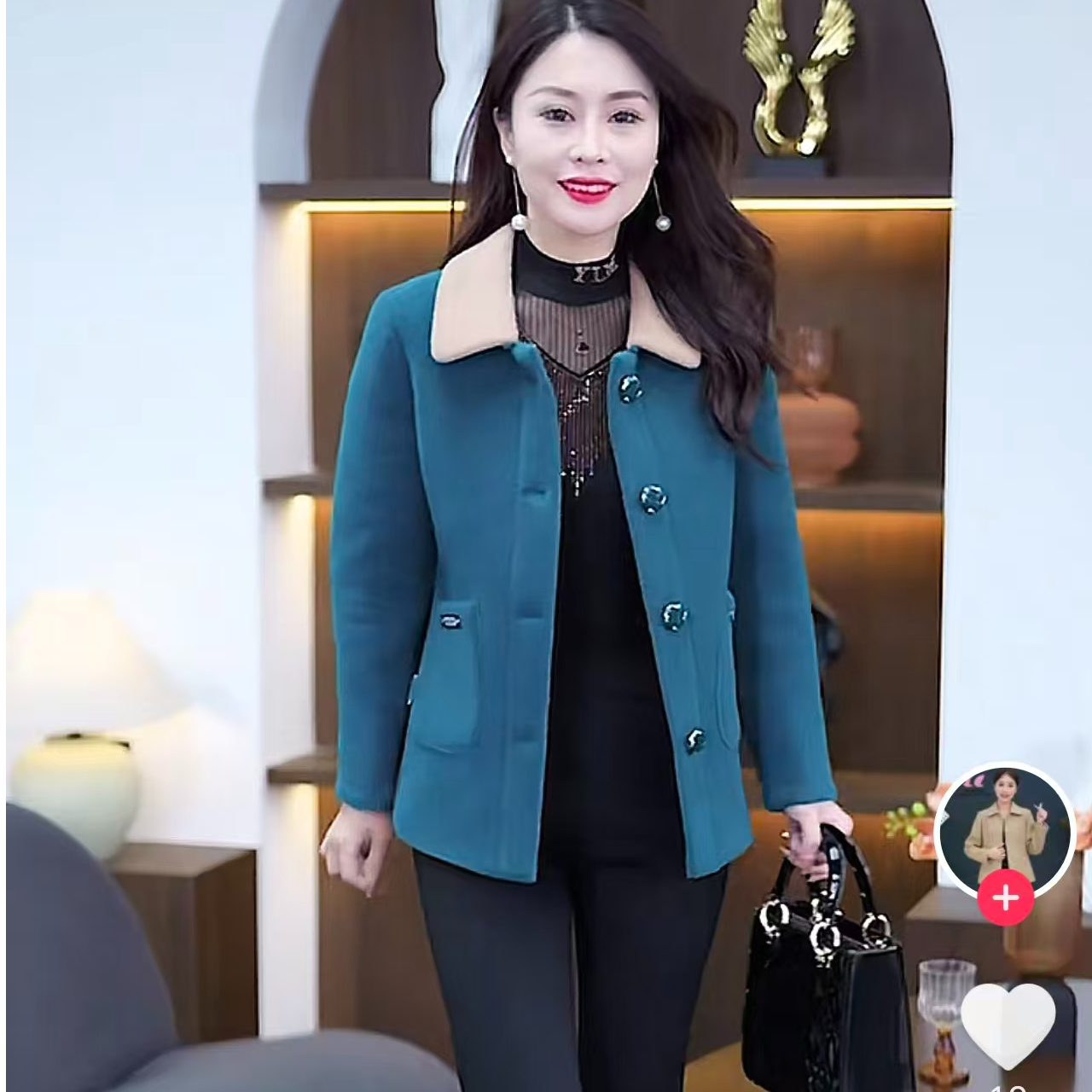 3309AA冬季新款保暖厚款短外套常规款宽松型女方领常规妈妈装