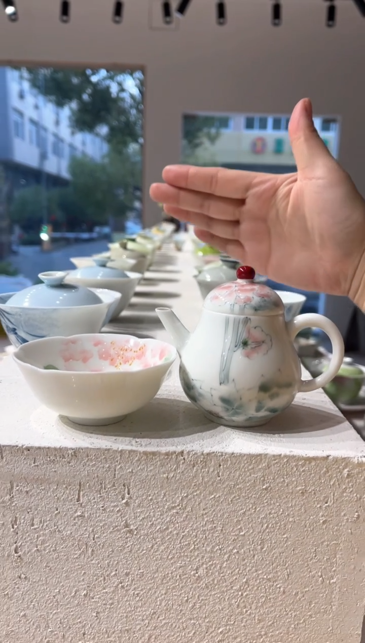 【闪购商品】明知山志-玉泥-步步生莲-秋水壶+芙蓉杯