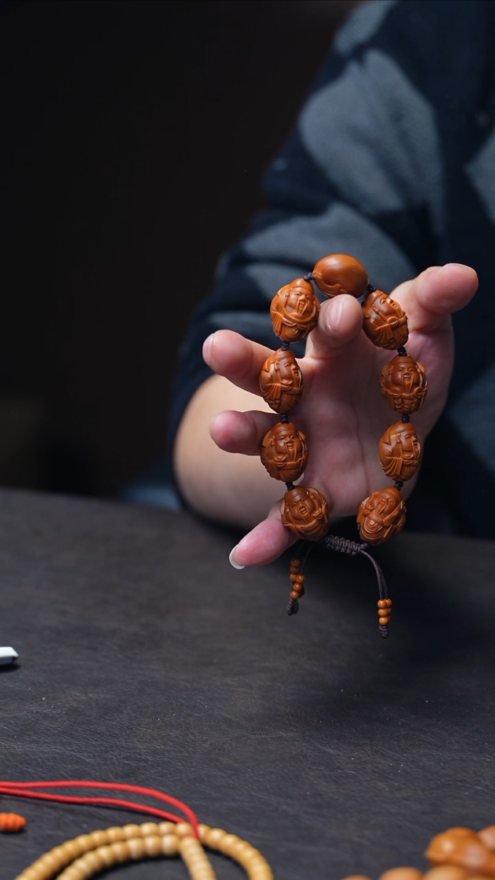 【闪购商品】橄榄核手串/手链铁核苏工财神
