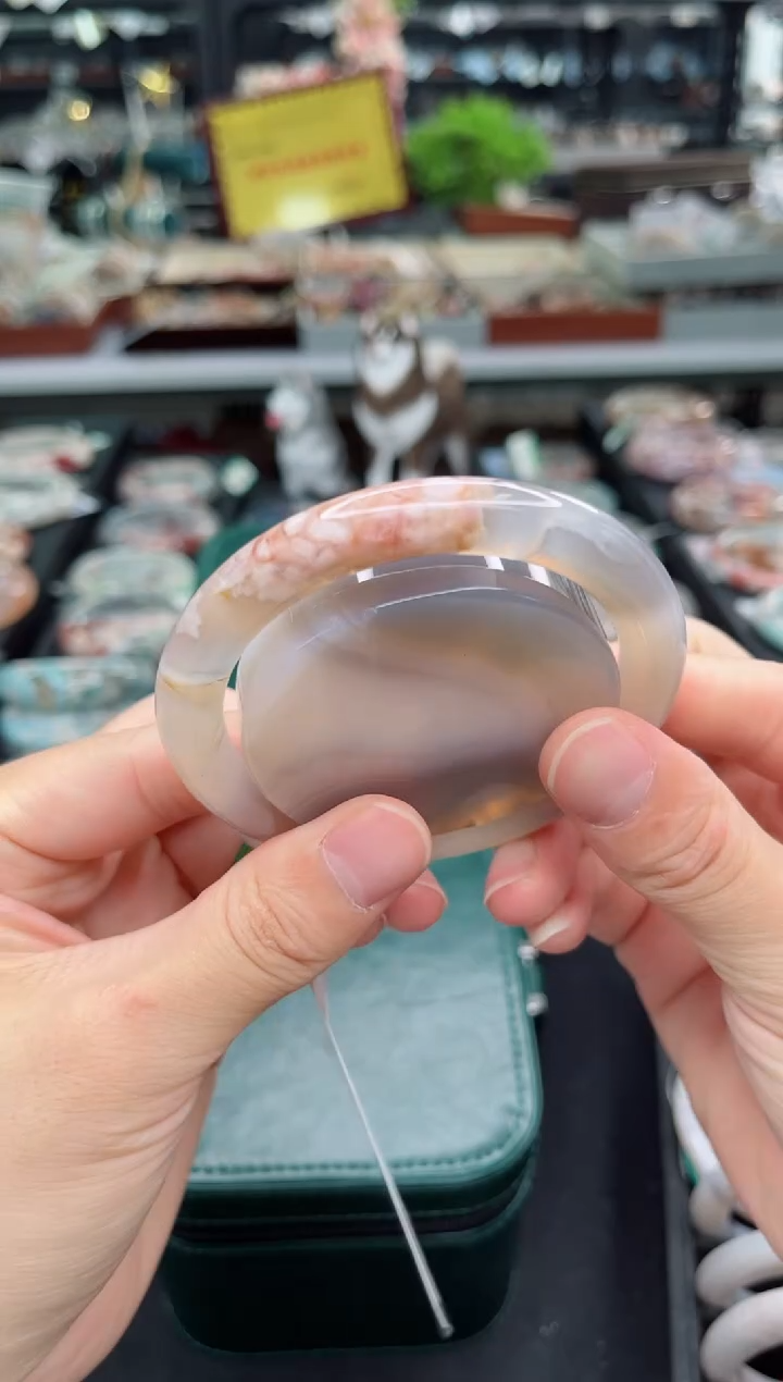 【闪购商品】石英质玉手镯未镶嵌59圈口（赠品镯心）3444286