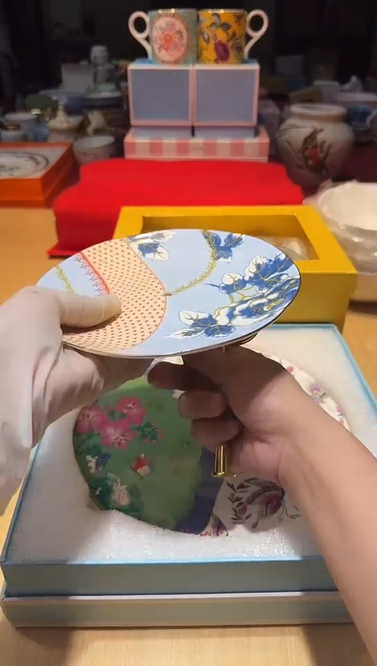 瓷片生活的本意是开心啊@@1