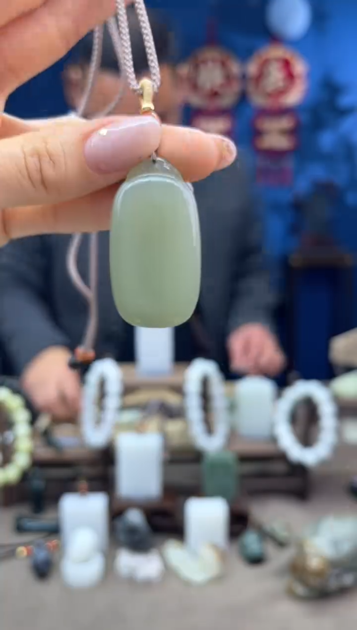 【闪购商品】和田玉颈饰未镶嵌1