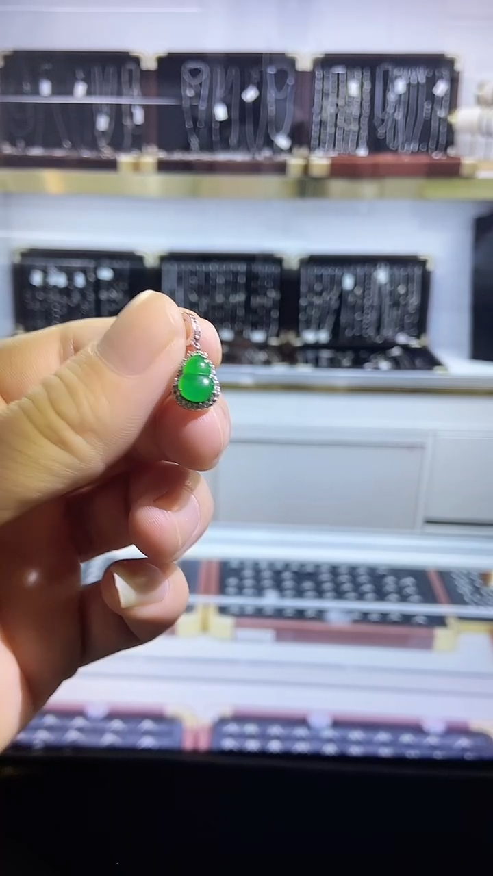 颈饰未镶嵌翡翠多样性发货不含链