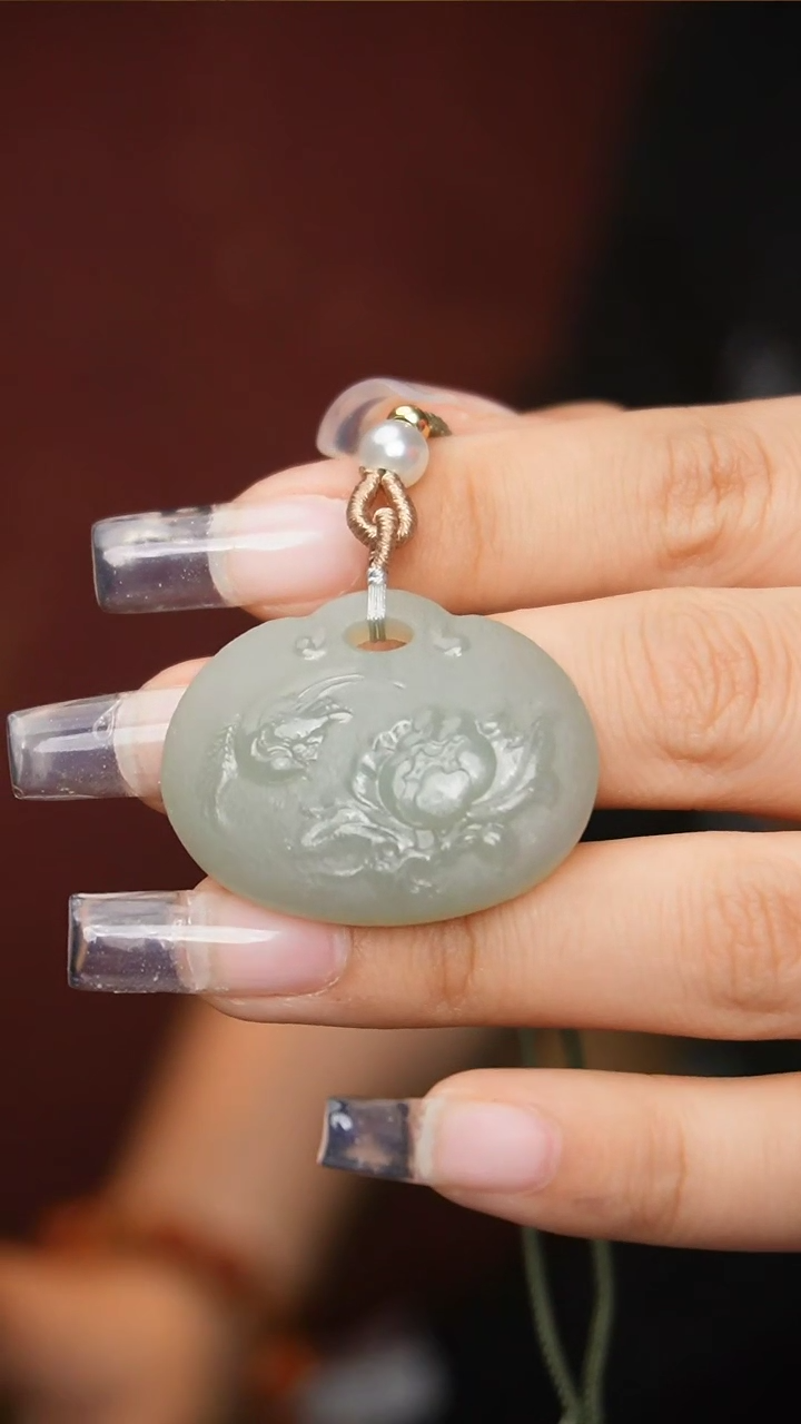 和田玉未镶嵌颈饰A13