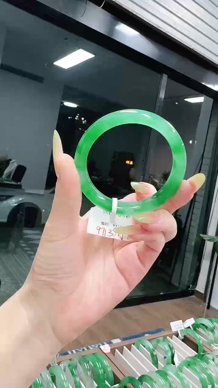 未镶嵌1石英质玉（非洲翠）/0023-55