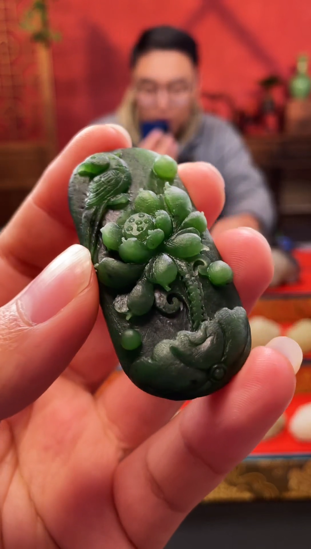 吊坠(赠链)未镶嵌和田玉吊坠