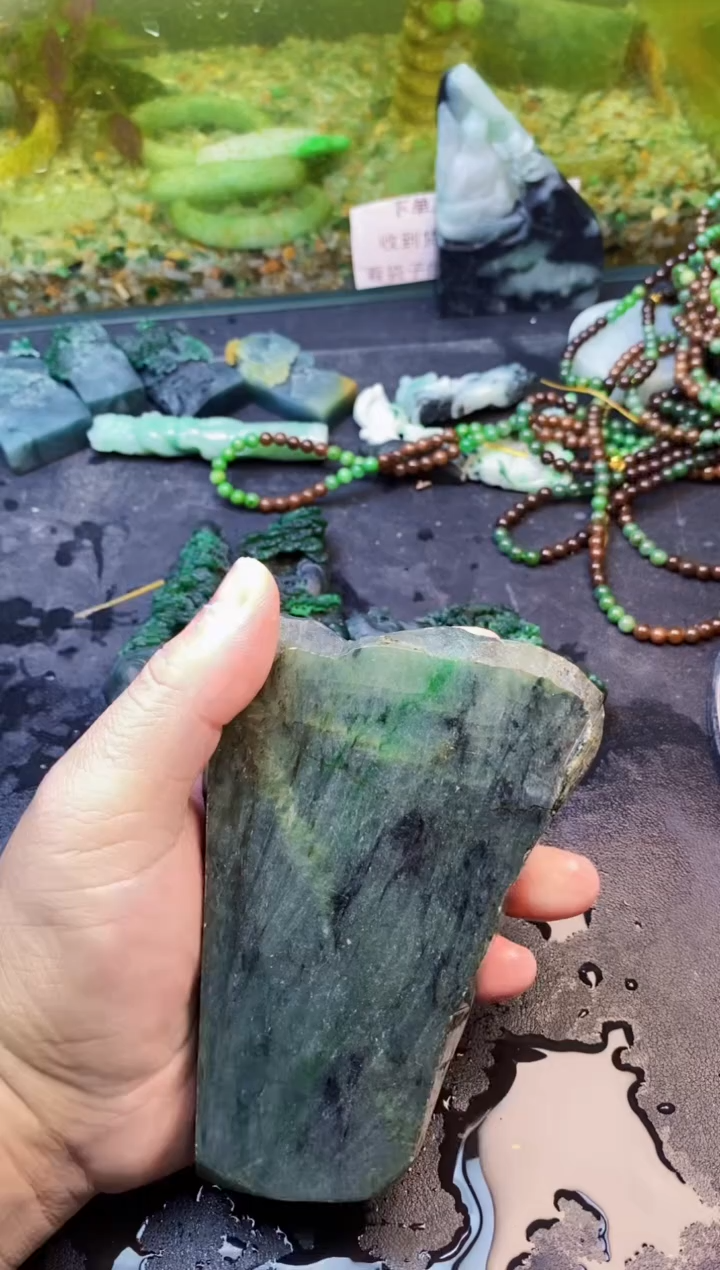 【闪购商品】翡翠颈饰未镶嵌130天然翡翠