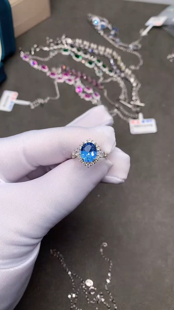 【闪购商品】海蓝宝石戒指银S925镶嵌.......