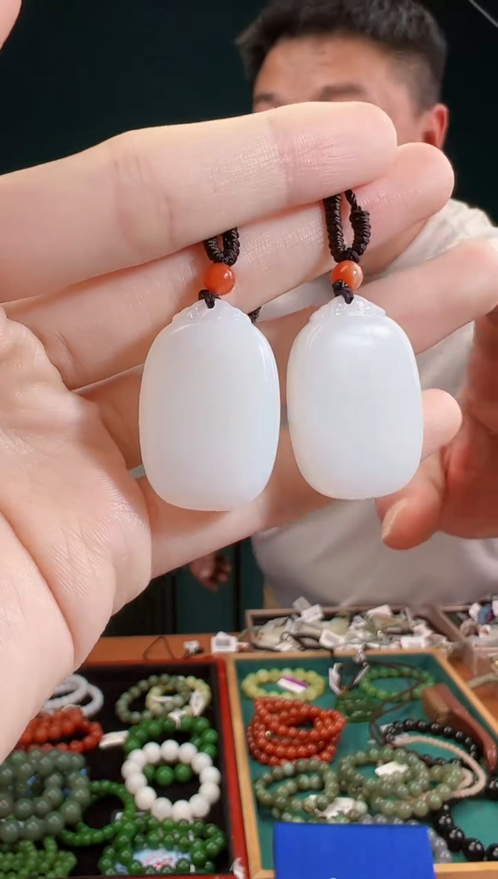 颈饰未镶嵌和田玉多样性发货 拍一单发一个