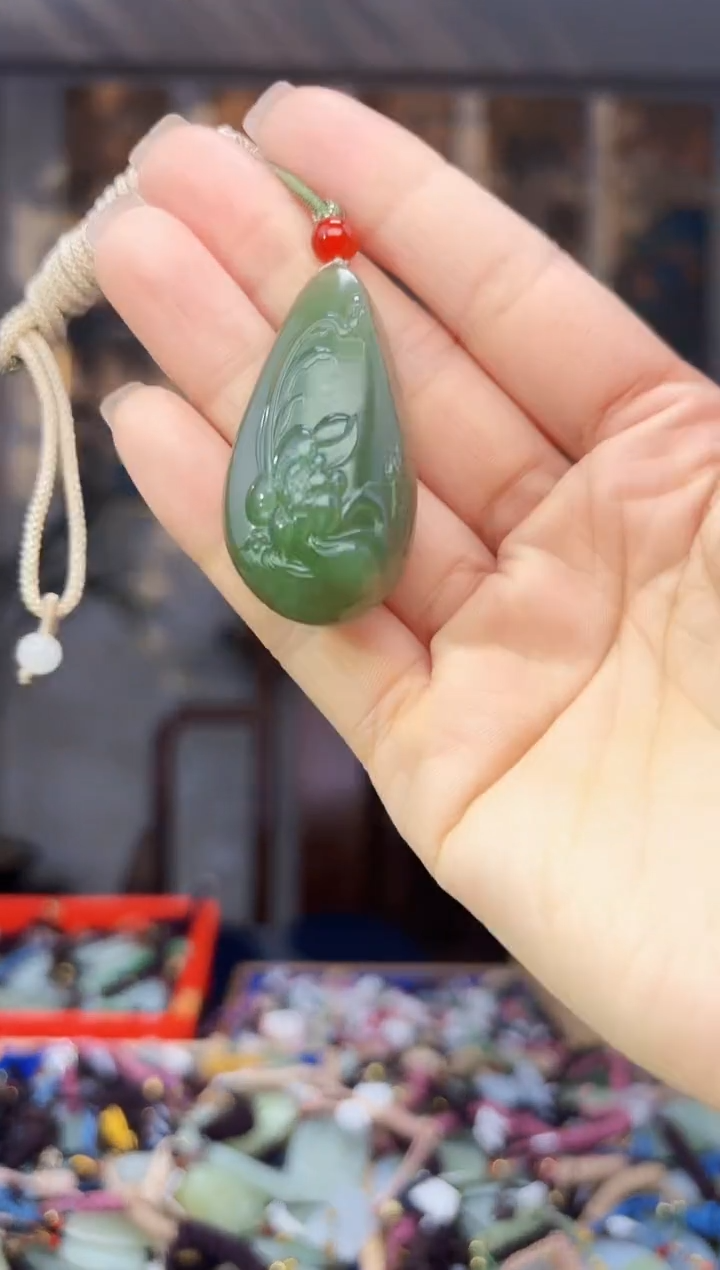 【闪购商品】和田玉挂件未镶嵌拍一发一