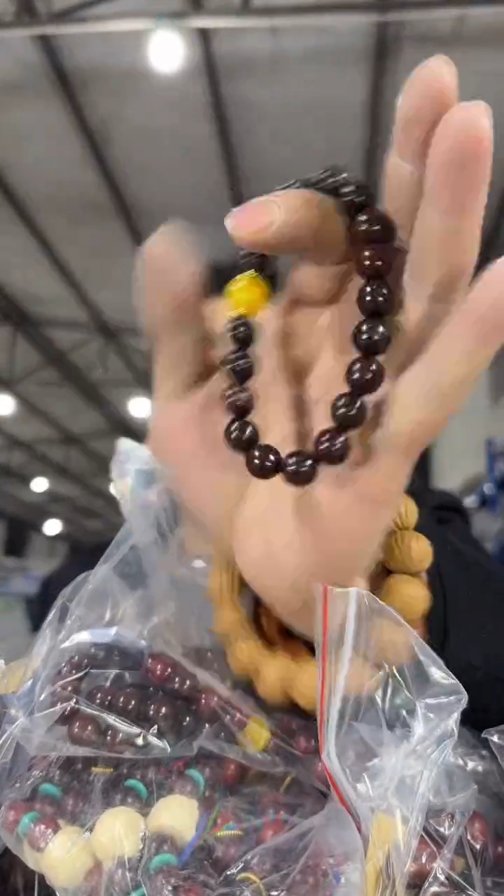 【闪购商品】小叶紫檀手串/手链V135实物为准