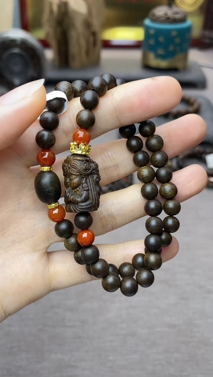 【闪购商品】沉香手串芽庄红土白棋楠0.6+扎基双圈沉水 设计