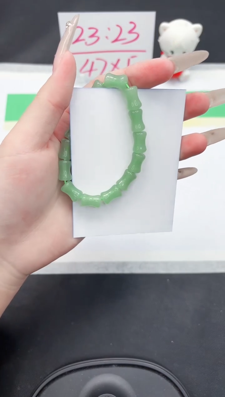 【闪购商品】石英质玉手镯未镶嵌0000