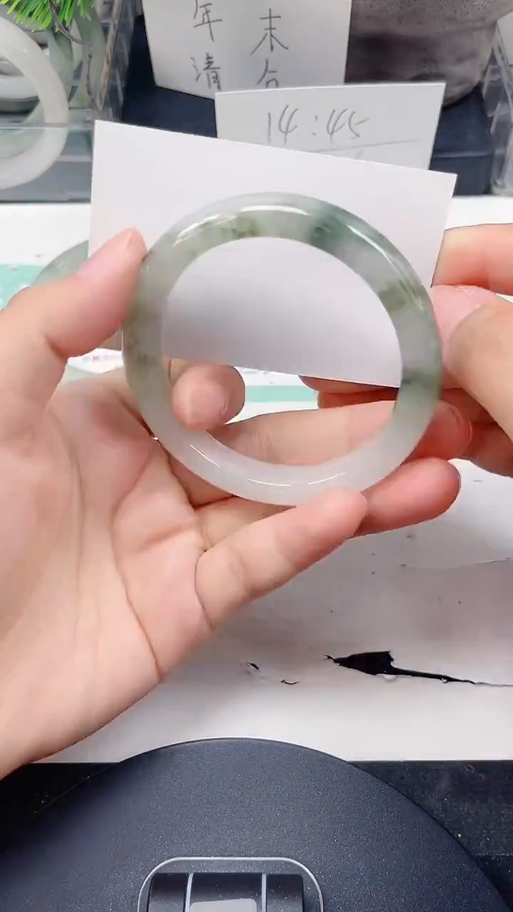 未镶嵌手镯石英质玉238-54/55