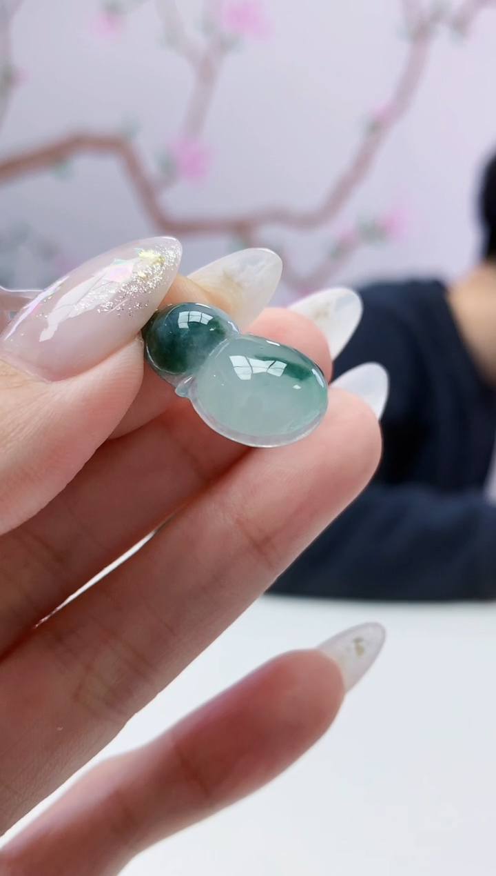 定制翡翠未镶嵌009ee-毛货葫芦37赠金扣