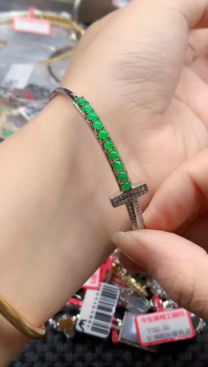 银S925镶嵌戒指翡翠天然A货缅甸翡翠