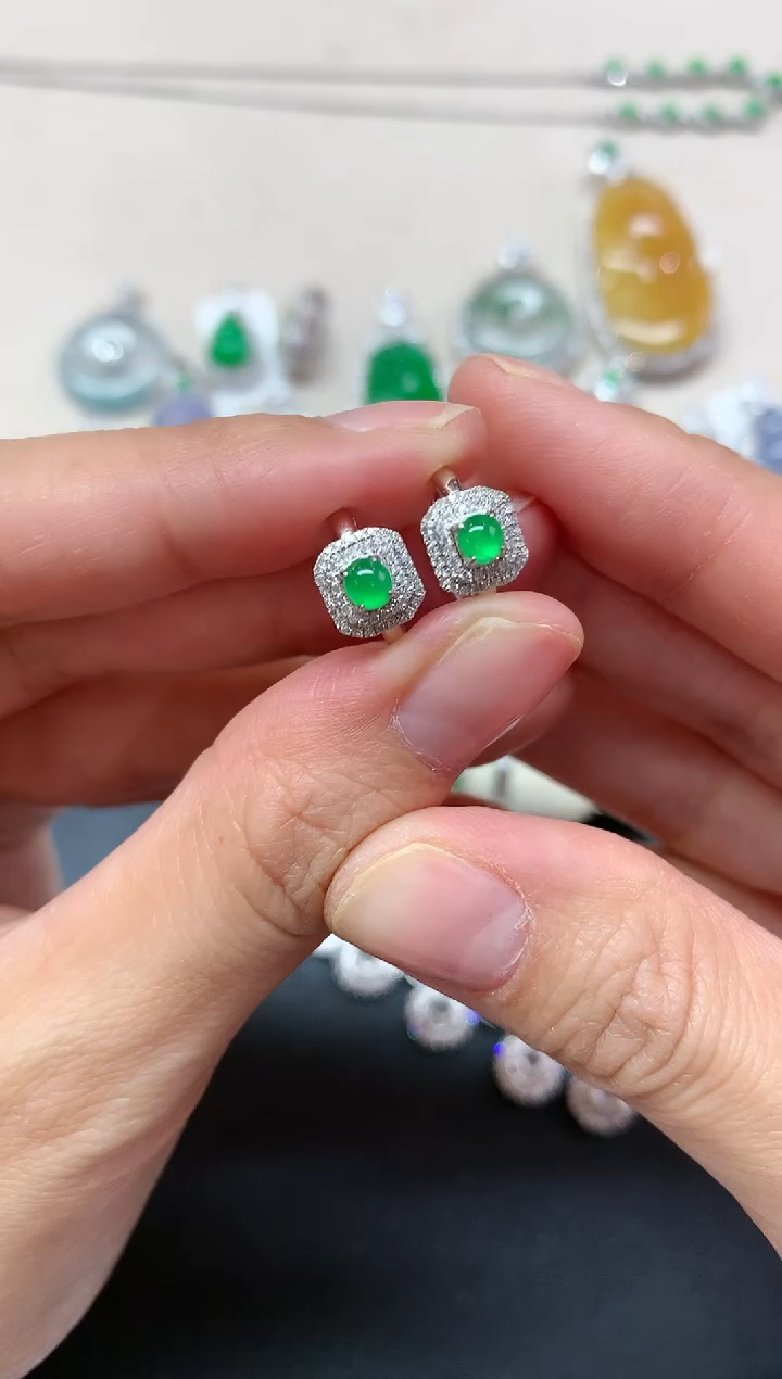 【闪购商品】翡翠耳饰18K金镶嵌Q97|5800