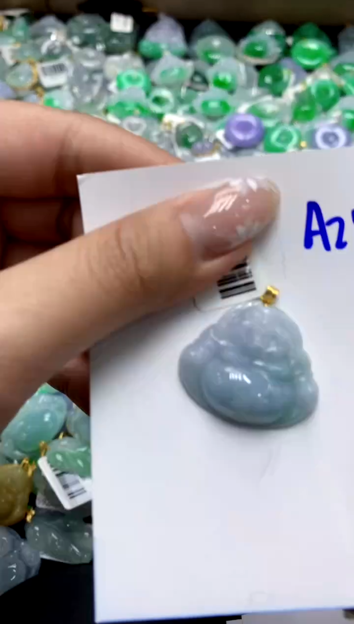 【闪购商品】翡翠颈饰18K金镶嵌1111111111111