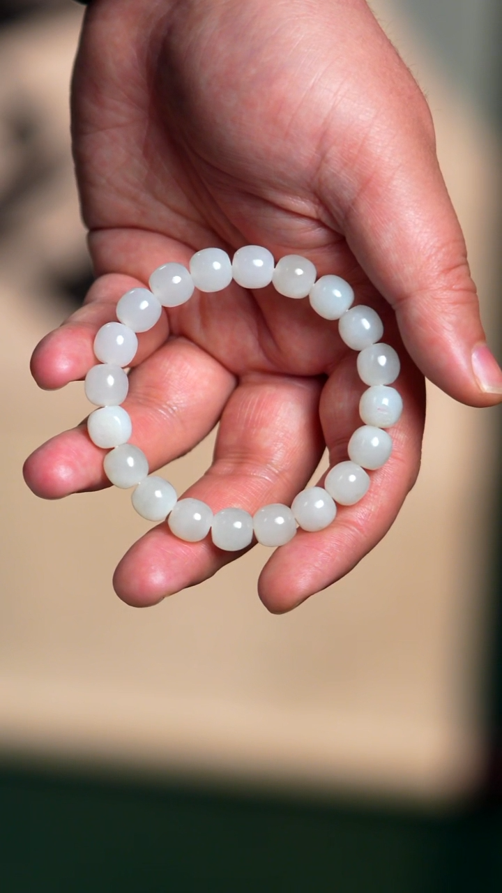 未镶嵌手链和田玉10mm戈壁料