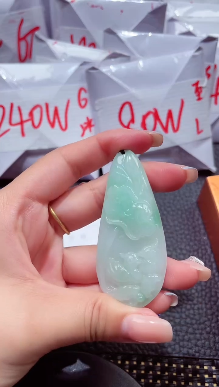 颈饰未镶嵌翡翠80