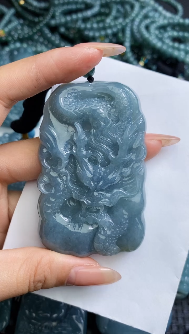 【闪购商品】翡翠颈饰未镶嵌111111111