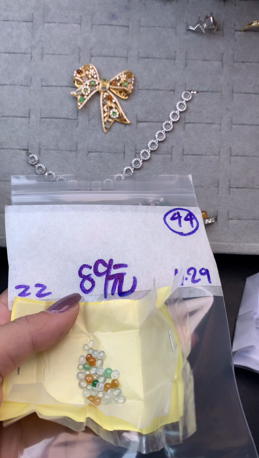 未镶嵌定制翡翠毛货需精细抛光多样性发一件蛋面+89元044