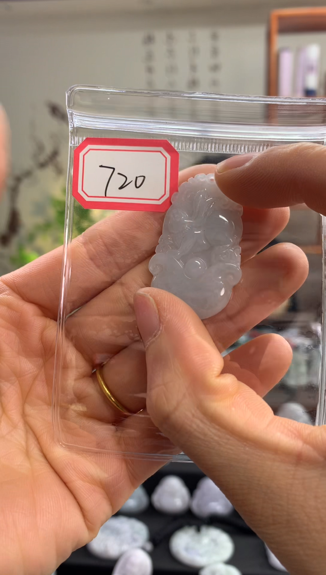 【闪购商品】翡翠颈饰未镶嵌兔720