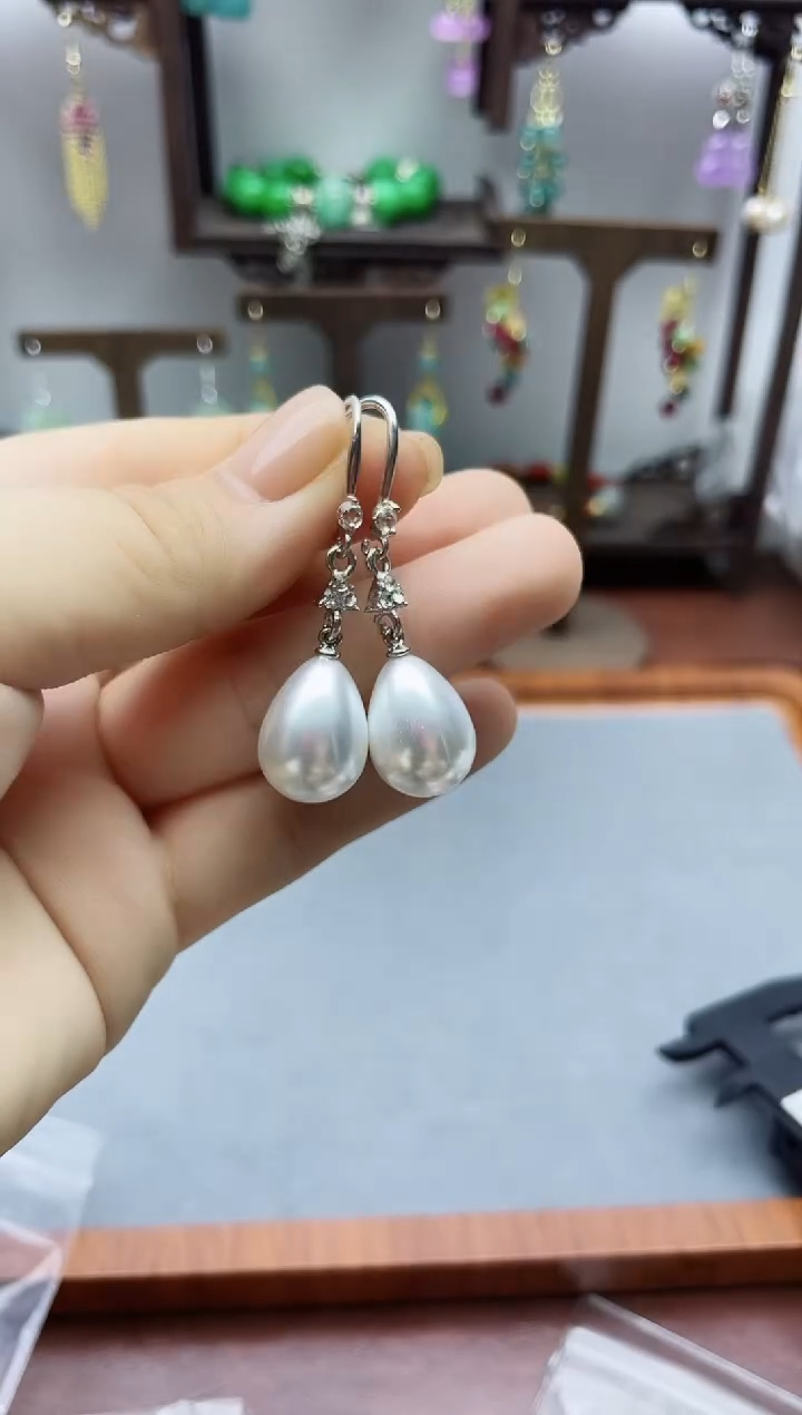 银S925镶嵌耳饰玛瑙/玉髓816000