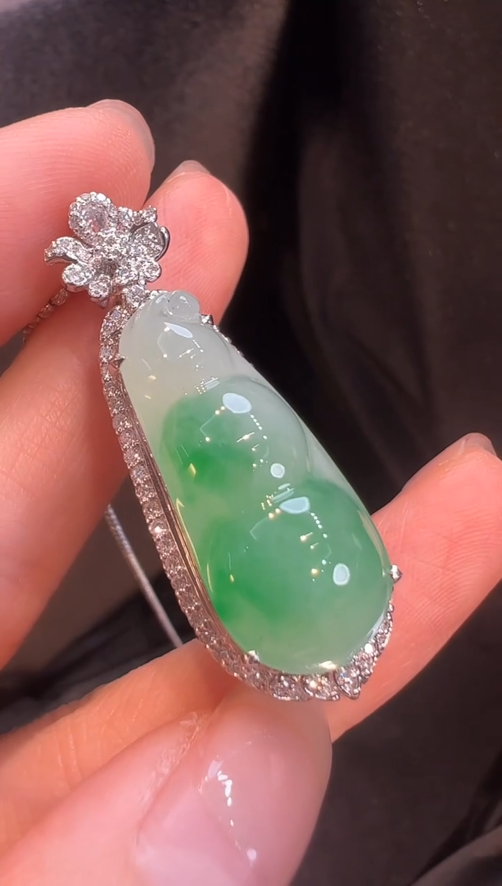 吊坠(不含链)18K金镶嵌翡翠L6吊坠