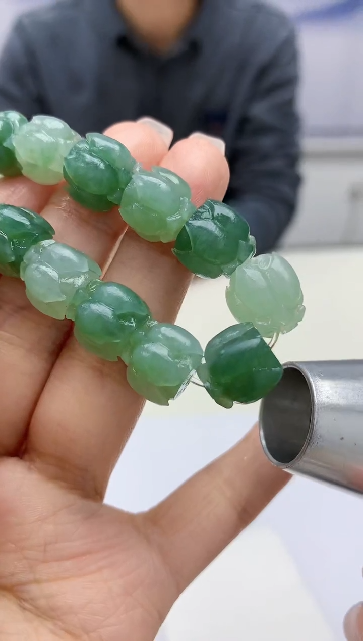 【闪购商品】定制翡翠未镶嵌3916kk-毛货手串195