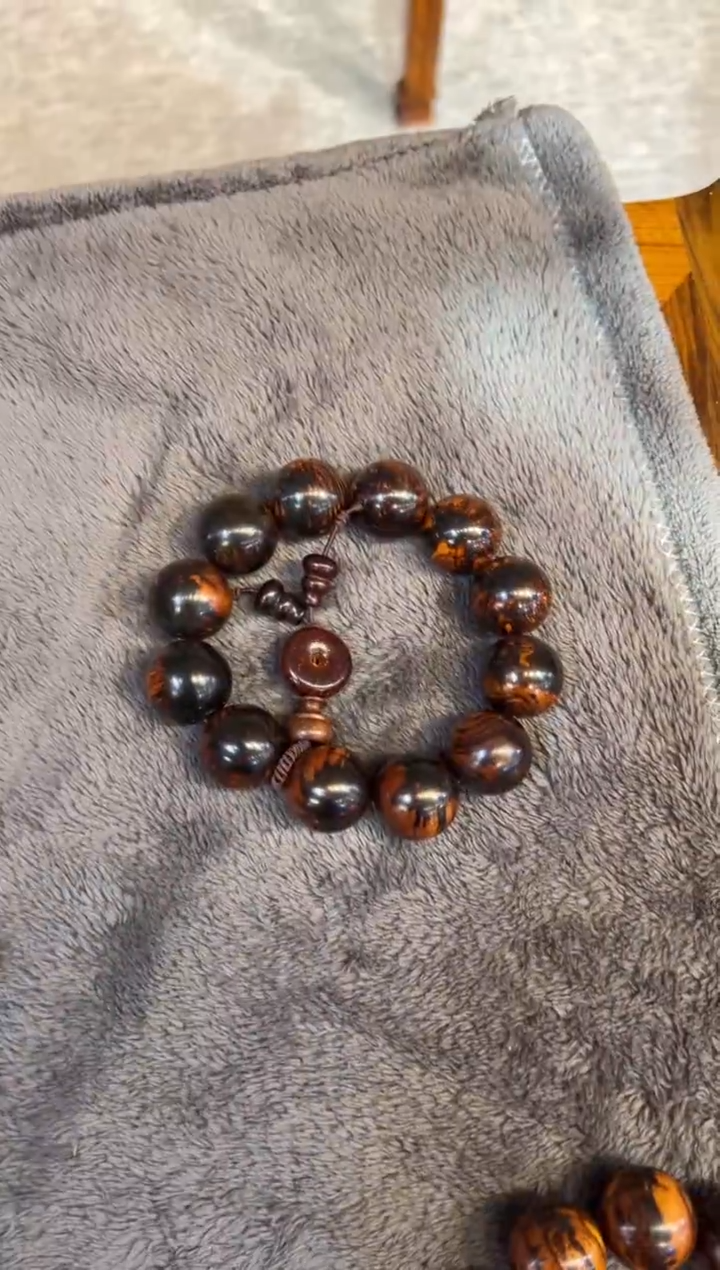 花梨木类登**远手串 红木家居