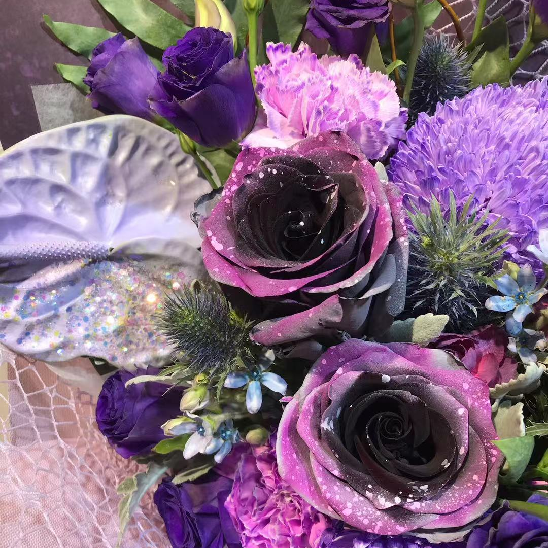 【紫色星空】厄瓜多尔进口月光闪耀玫瑰/进口大刺芹/进口牡丹菊/人鱼姬掌/紫洋桔梗/蓝星花/香芋紫康乃馨