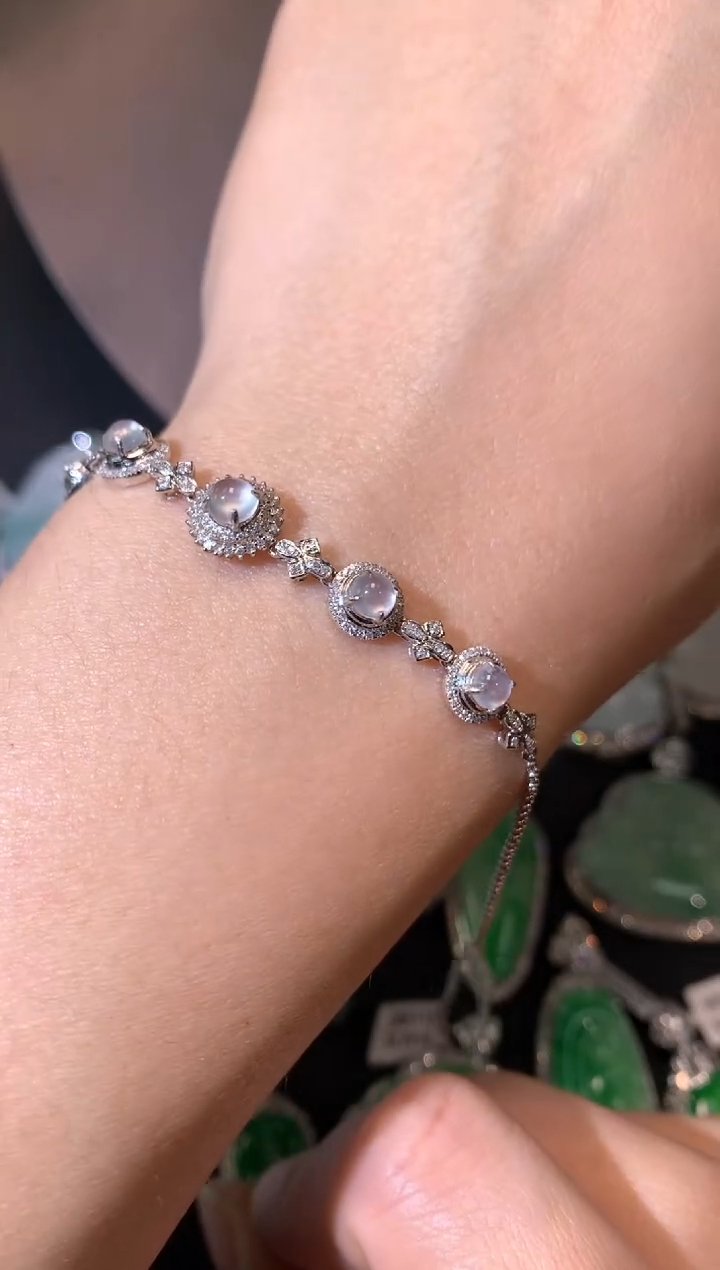 【闪购商品】翡翠吊坠(不含链)18K金镶嵌手链