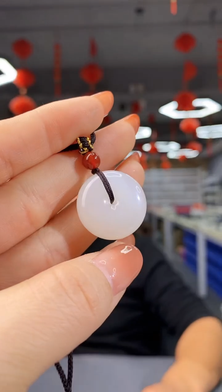 颈饰未镶嵌和田玉yp