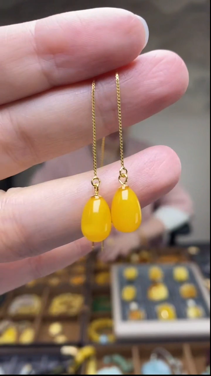 蜜蜡银S925镶嵌耳饰EZ5510