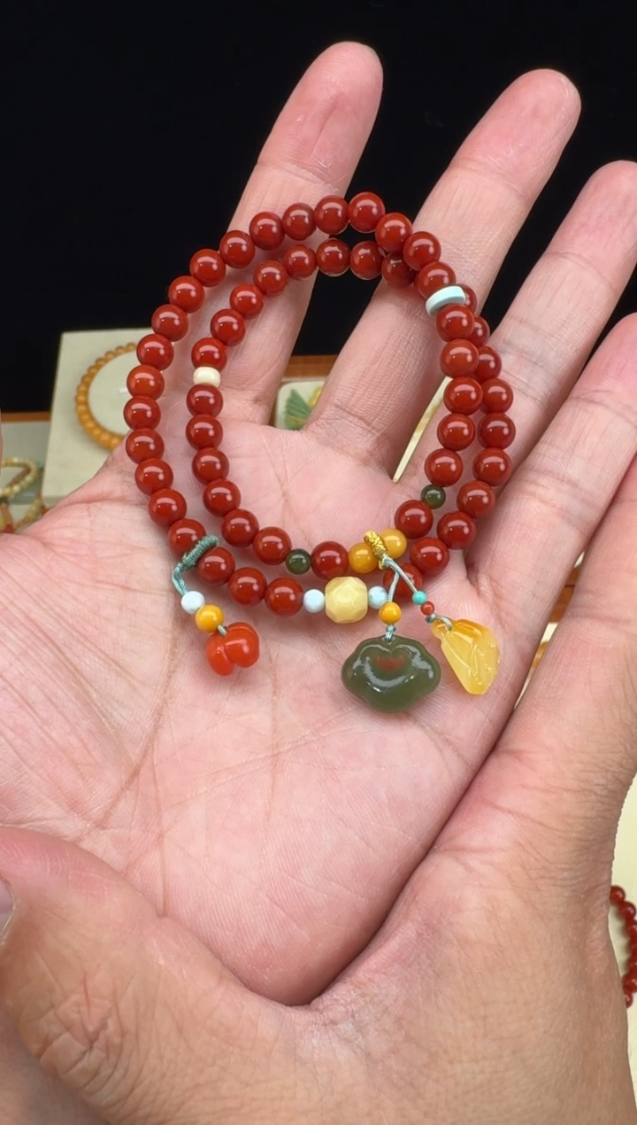 【闪购商品】南红玛瑙手链未镶嵌牛血红