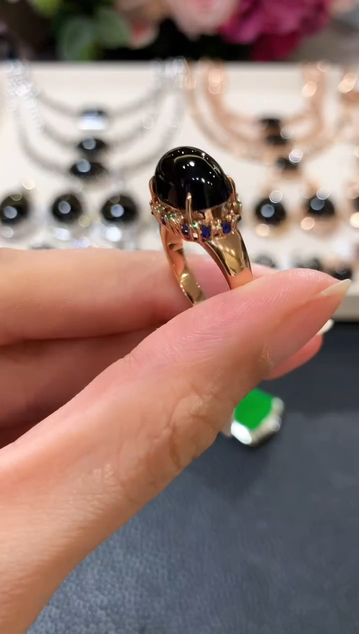 18K金镶嵌戒指翡翠m23  