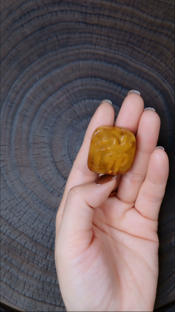 蜜蜡颈饰未镶嵌吊坠