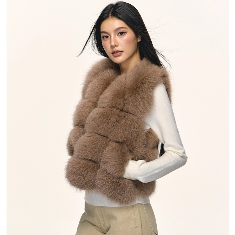 anna aneae狐狸毛皮草马甲女冬季新款轻奢千金风短款保暖毛毛外套