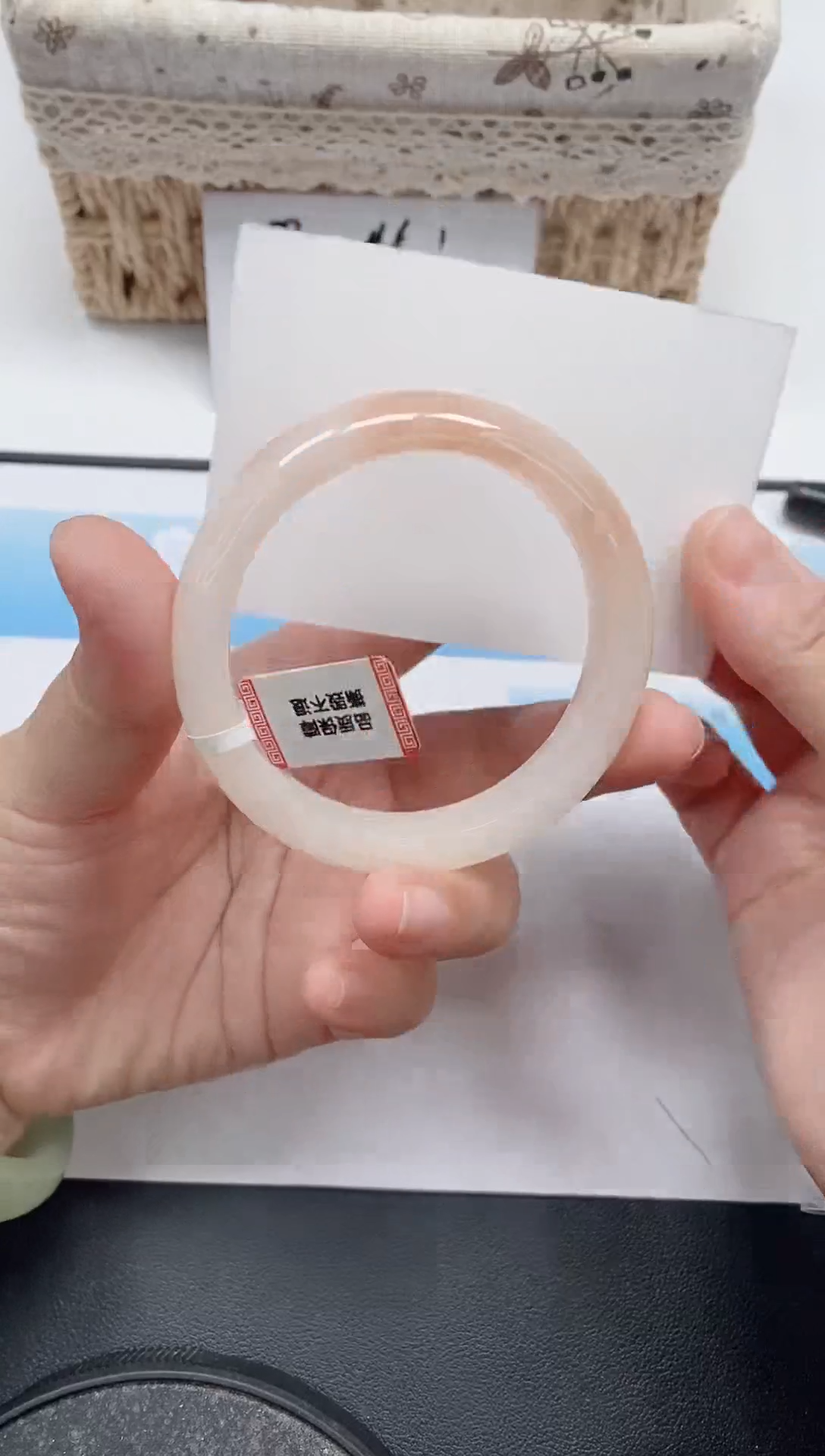 未镶嵌手镯石英质玉64/55-56