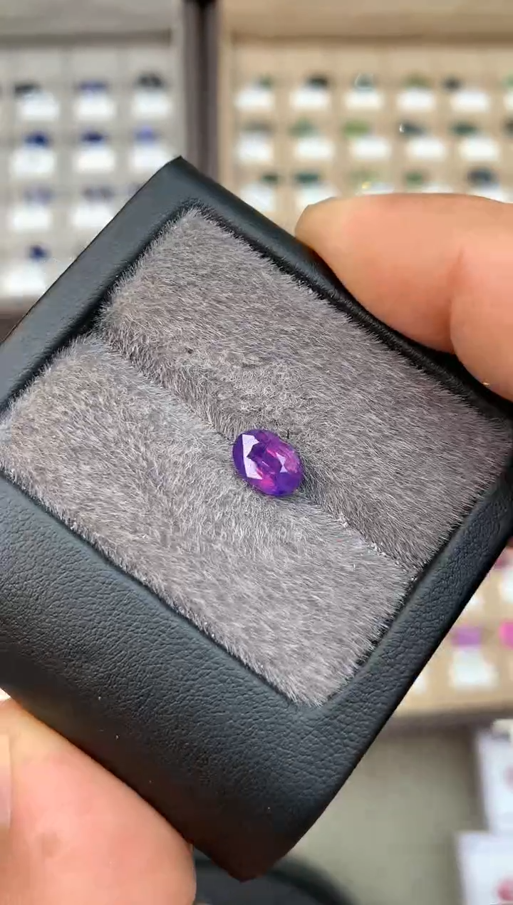 【闪购商品】定制蓝宝石裸石未镶嵌2.22ct 兰卡无烧紫蓝宝