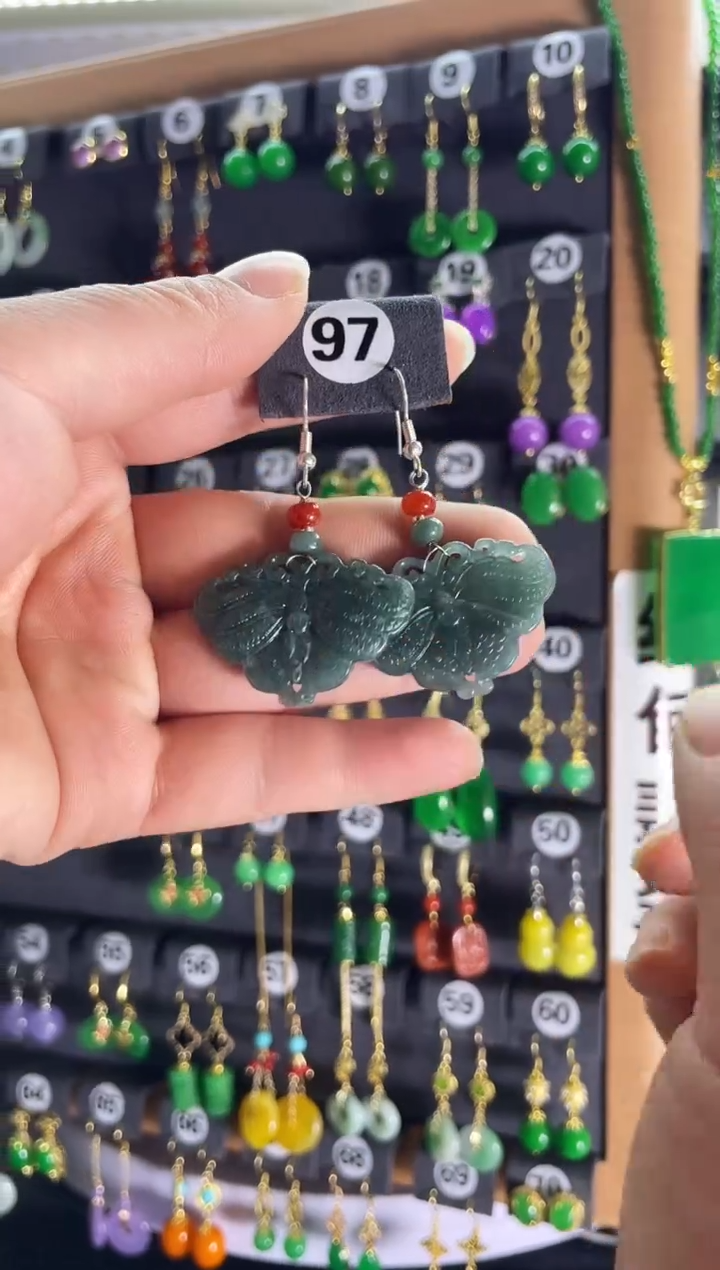 【闪购商品】翡翠耳饰银S925镶嵌97....