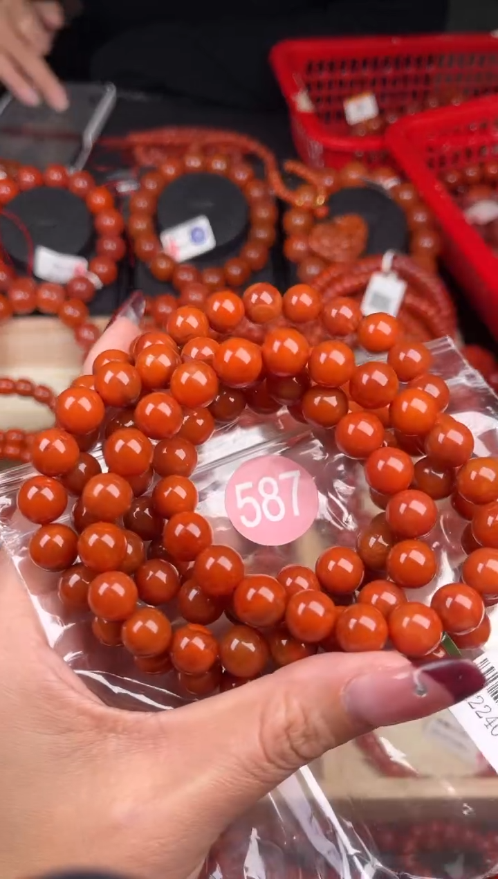 【闪购商品】南红玛瑙珠宝奇石未镶嵌587-9