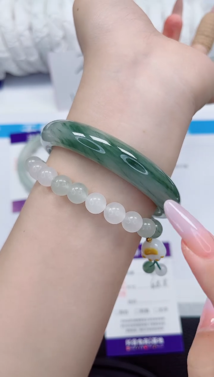 石英质玉手镯未镶嵌275-58/59