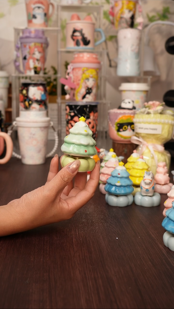 陶景德镇手绘的杯子 