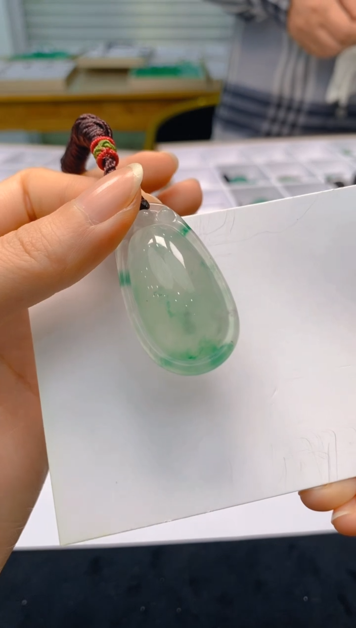 【闪购商品】石英质玉颈饰未镶嵌351