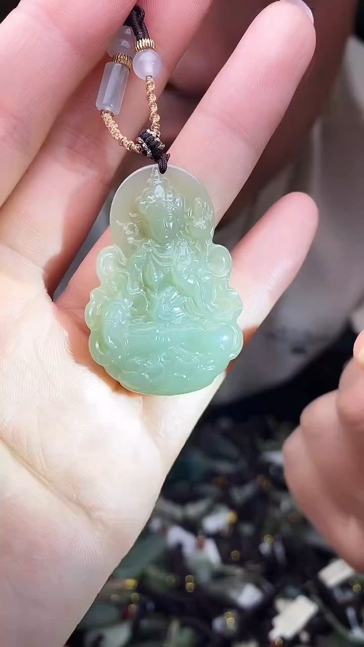 颈饰未镶嵌和田玉多样性发货，拍一发一