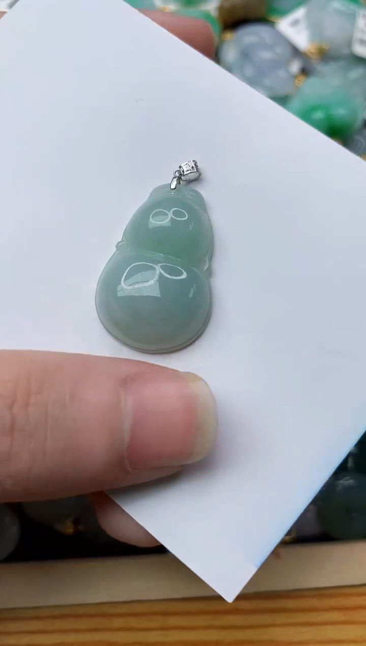【闪购商品】翡翠颈饰18K金镶嵌4............